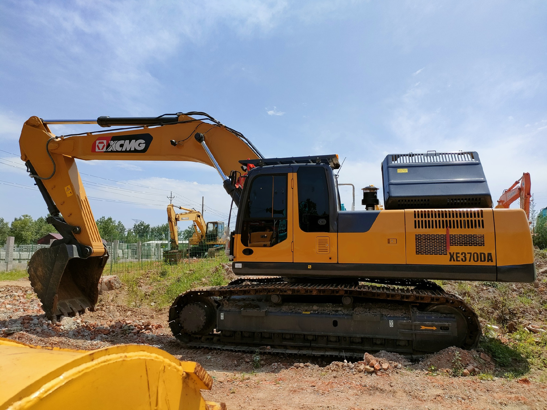 XCMG XE370DA