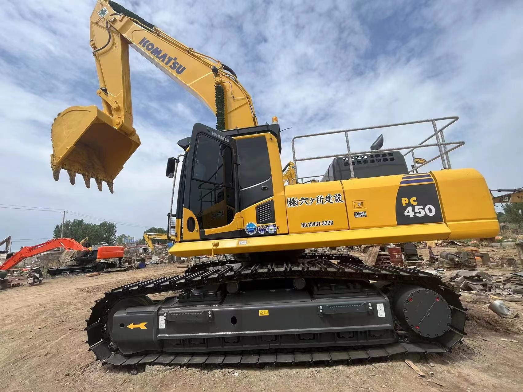 KOMATSU PC450