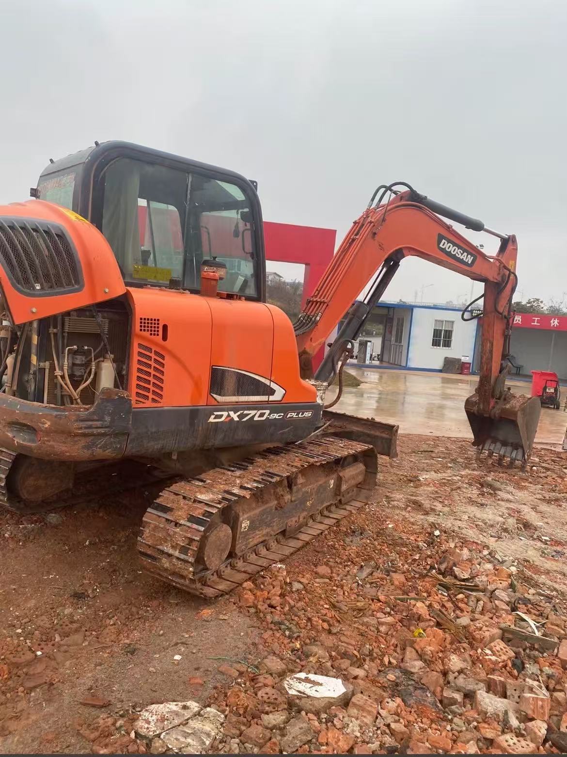 DOOSAN DX65